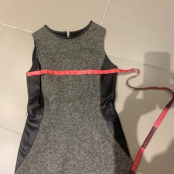 100% Wool Dress with Super Soft Black Leather Sz 6 Midi - Picture 6 of 7